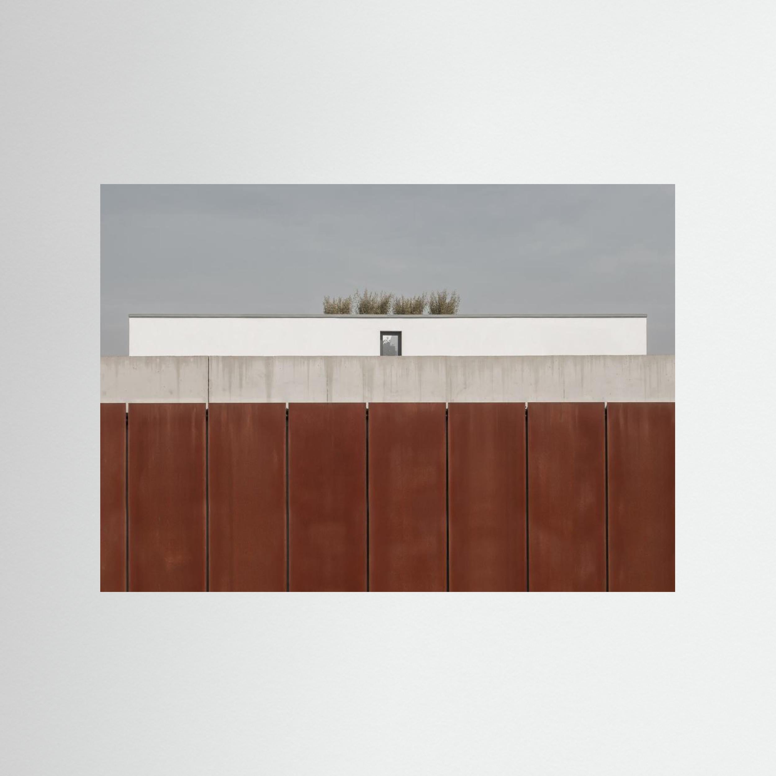 behind the wall by Klaus Lenzen